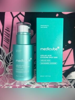 Medicube Azelaic Acid Exosome Shot 2000 1.01fl oz